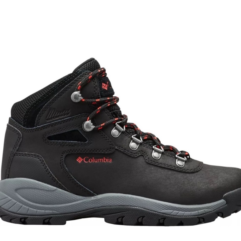 Columbia Women's Newton Ridge Plus Mid Waterproof Hiking Boots